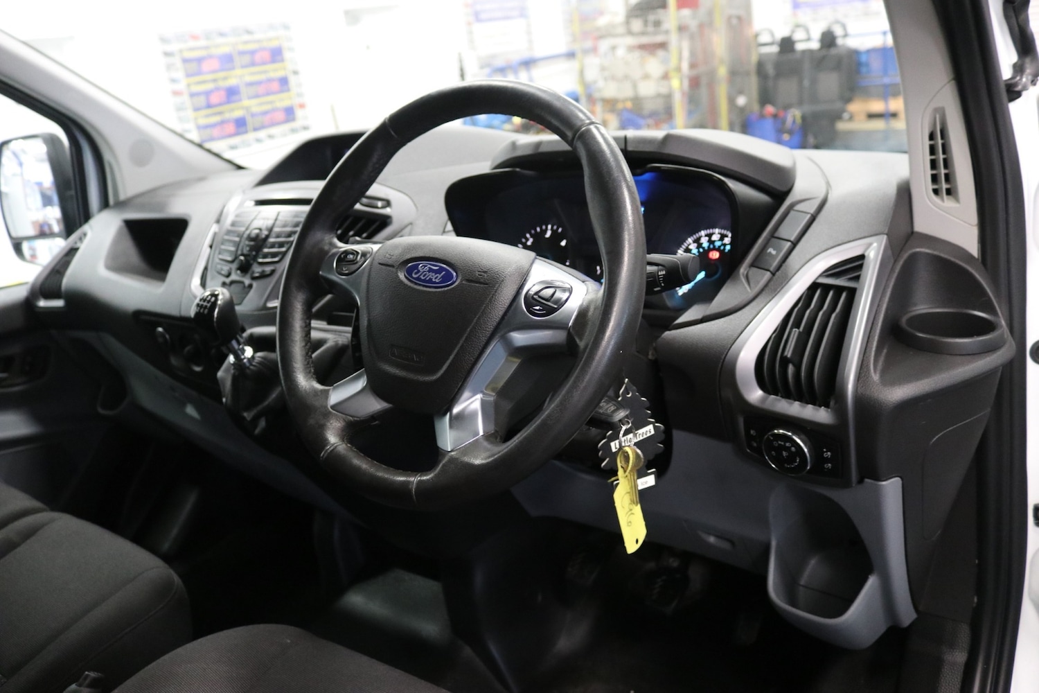 Used Ford Transit Custom 2017 for sale - 77148709: Photo 18