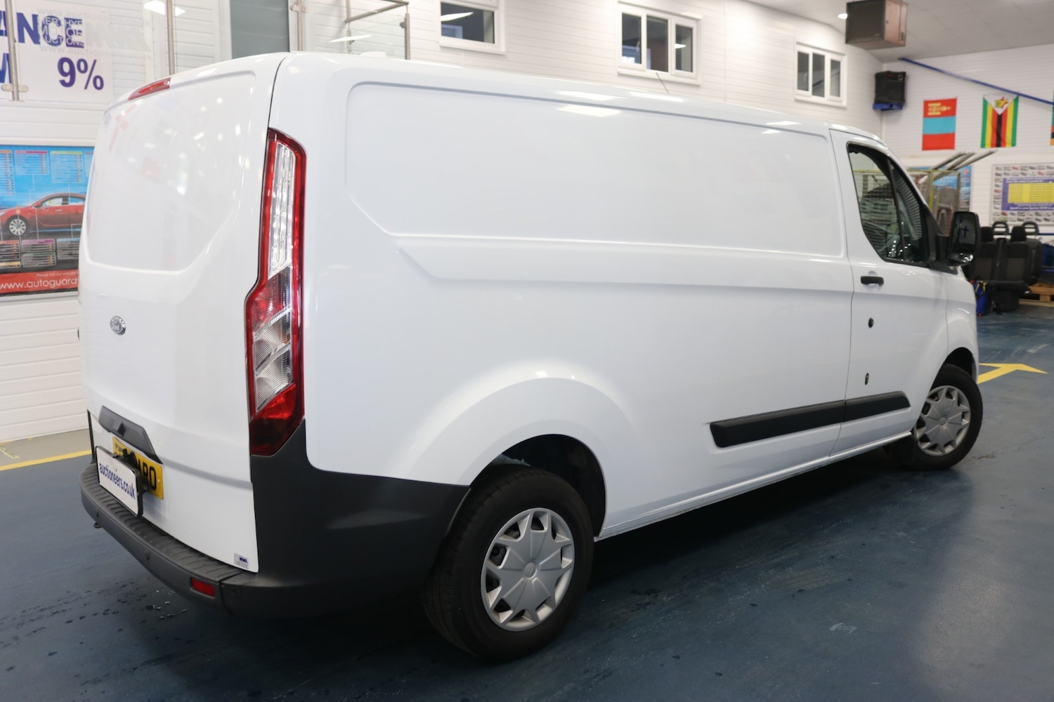 Used Ford Transit Custom 2017 for sale - 77148709: Photo 9