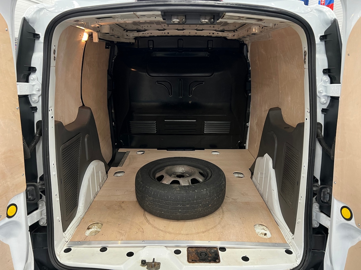 Used Ford Transit Connect 2019 for sale - 77661986: Photo 11