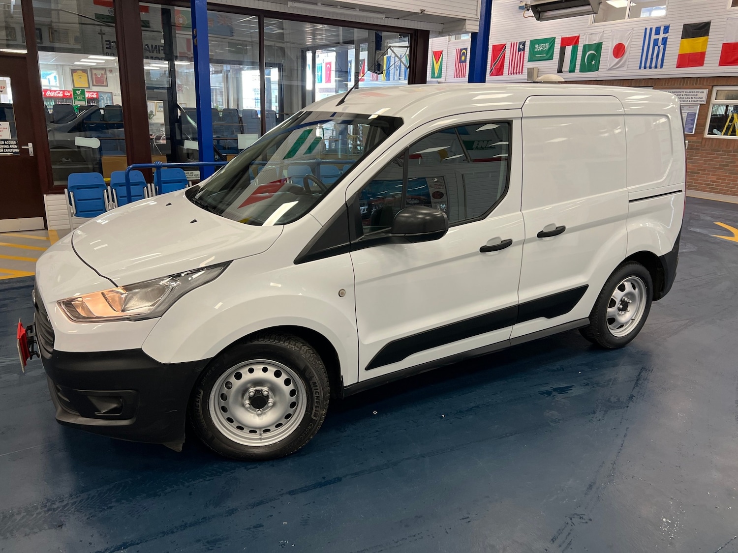 Used Ford Transit Connect 2019 for sale - 77661986: Photo 3