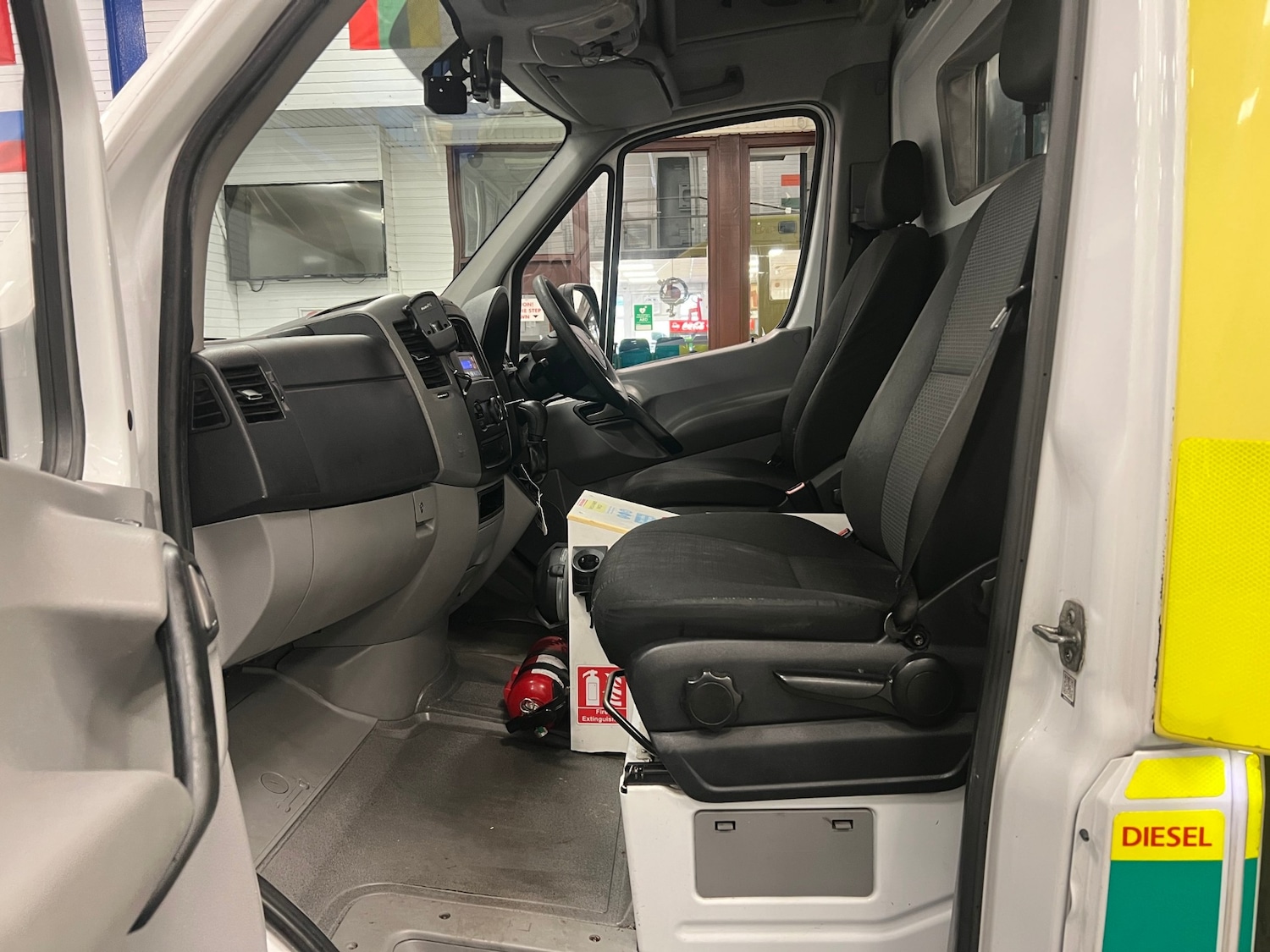 Used Mercedes-Benz Sprinter 2015 for sale - 77125073: Photo 16