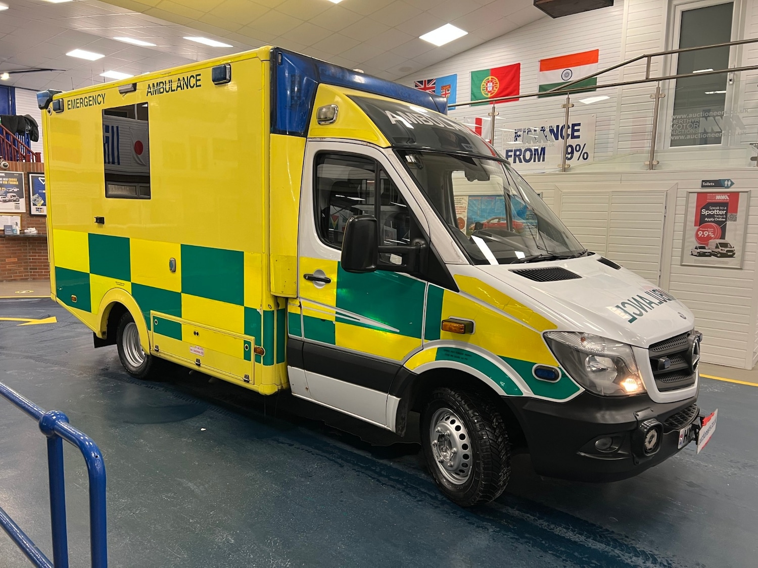 Used Mercedes-Benz Sprinter 2015 for sale - 77337257: Photo 2