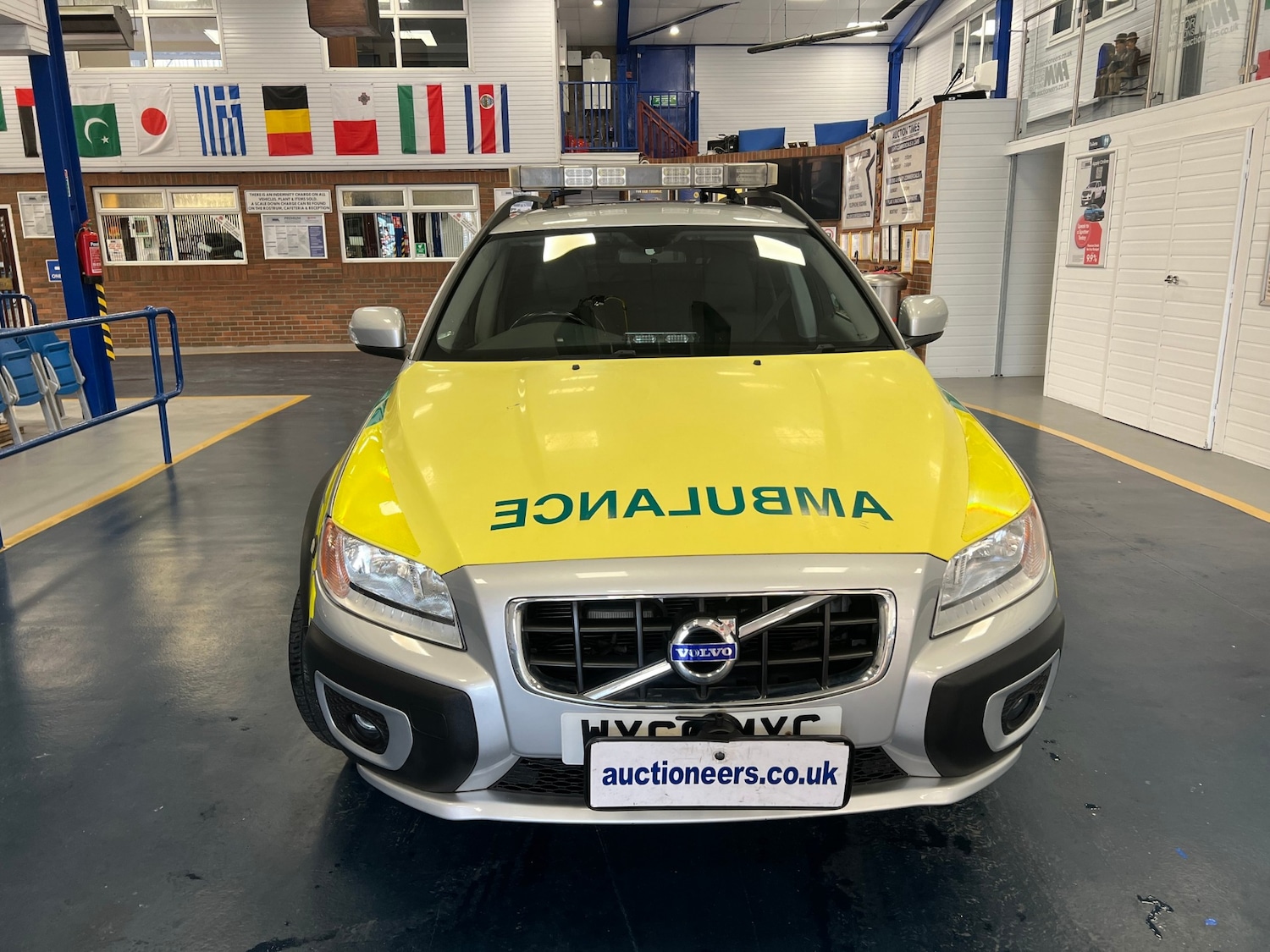 Used Volvo XC70 2011 for sale - 77759310: Photo 6