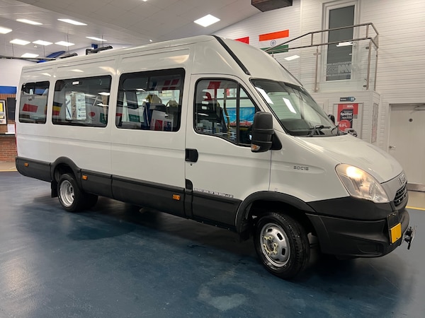 Used Iveco Daily 2014 for sale - 76298636: Photo 2