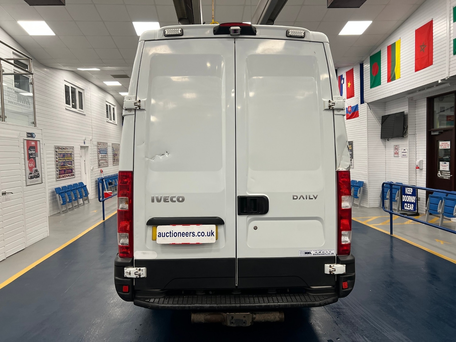 Used Iveco Daily 2014 for sale - 77915450: Photo 17