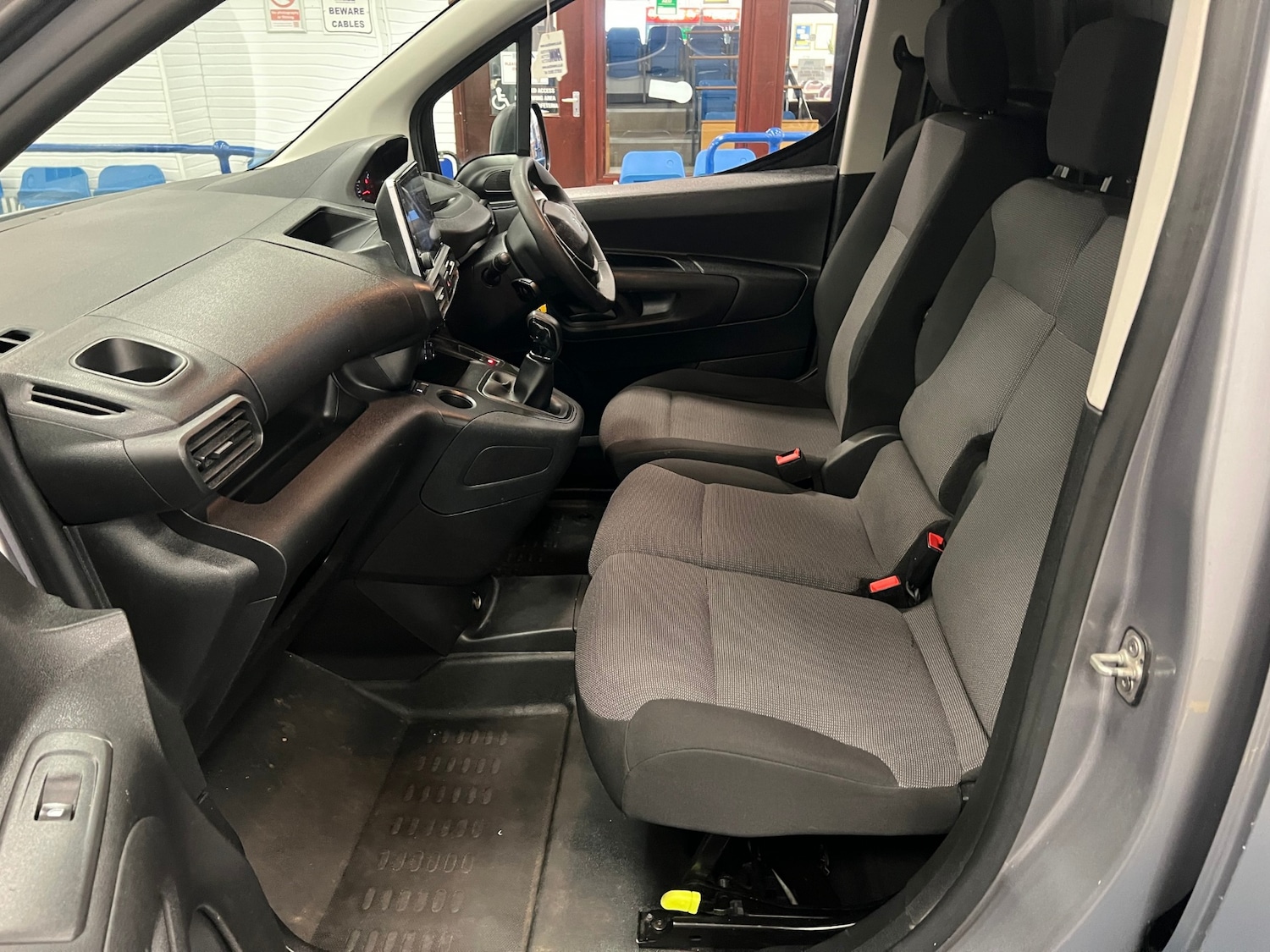 Used Peugeot Partner 2019 for sale - 76490377: Photo 13