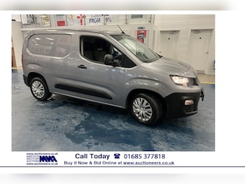 Used Peugeot Partner 2019 for sale - 76490377: Photo