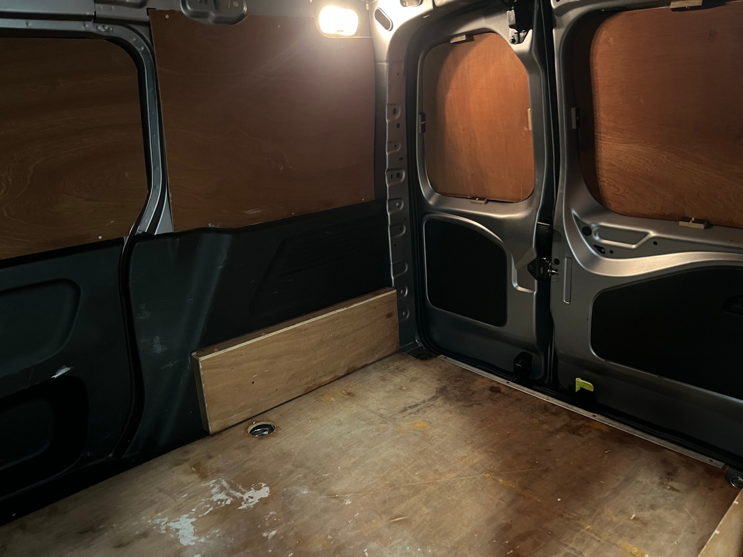 Used Peugeot Partner 2019 for sale - 76490377: Photo 8