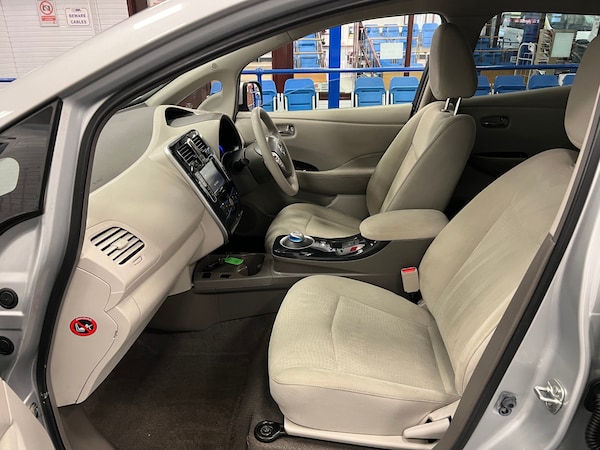 Used Nissan Leaf 2012 for sale - 76262691: Photo 11