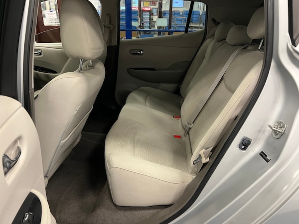 Used Nissan Leaf 2012 for sale - 76262691: Photo 9