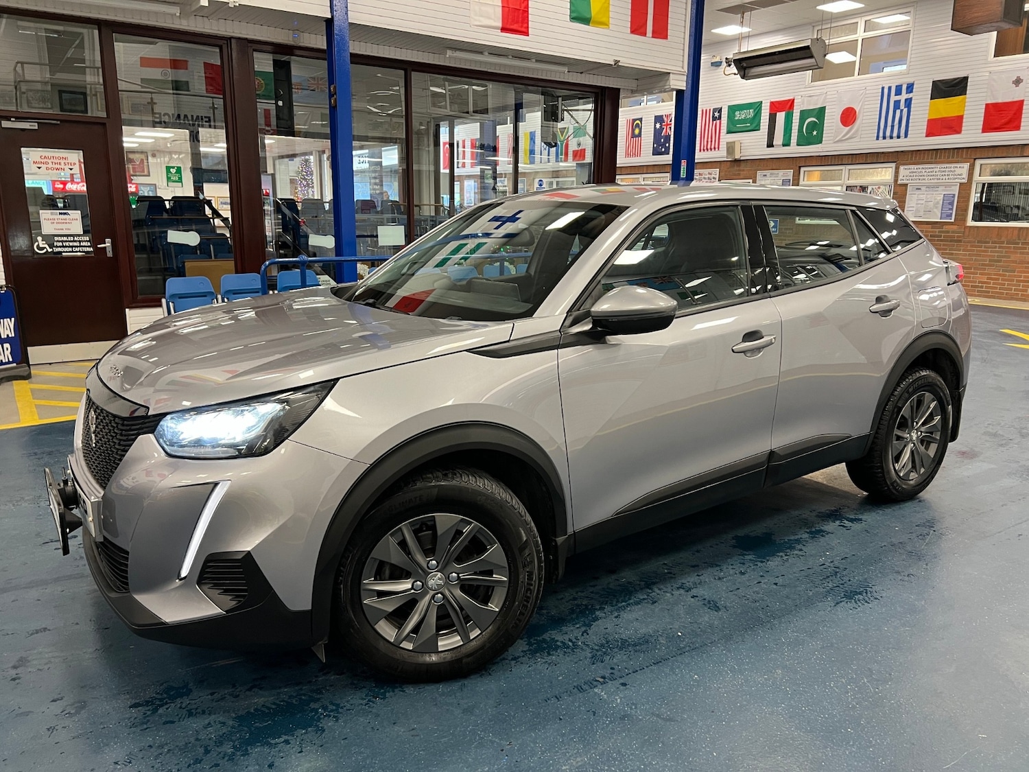 Used Peugeot 2008 2021 for sale - 76835068: Photo 3