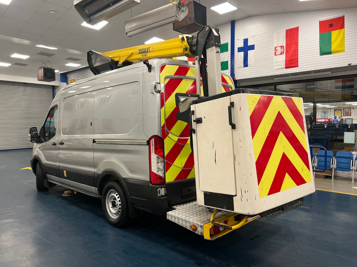 Used Ford Transit 2019 for sale - 76577383: Photo 4