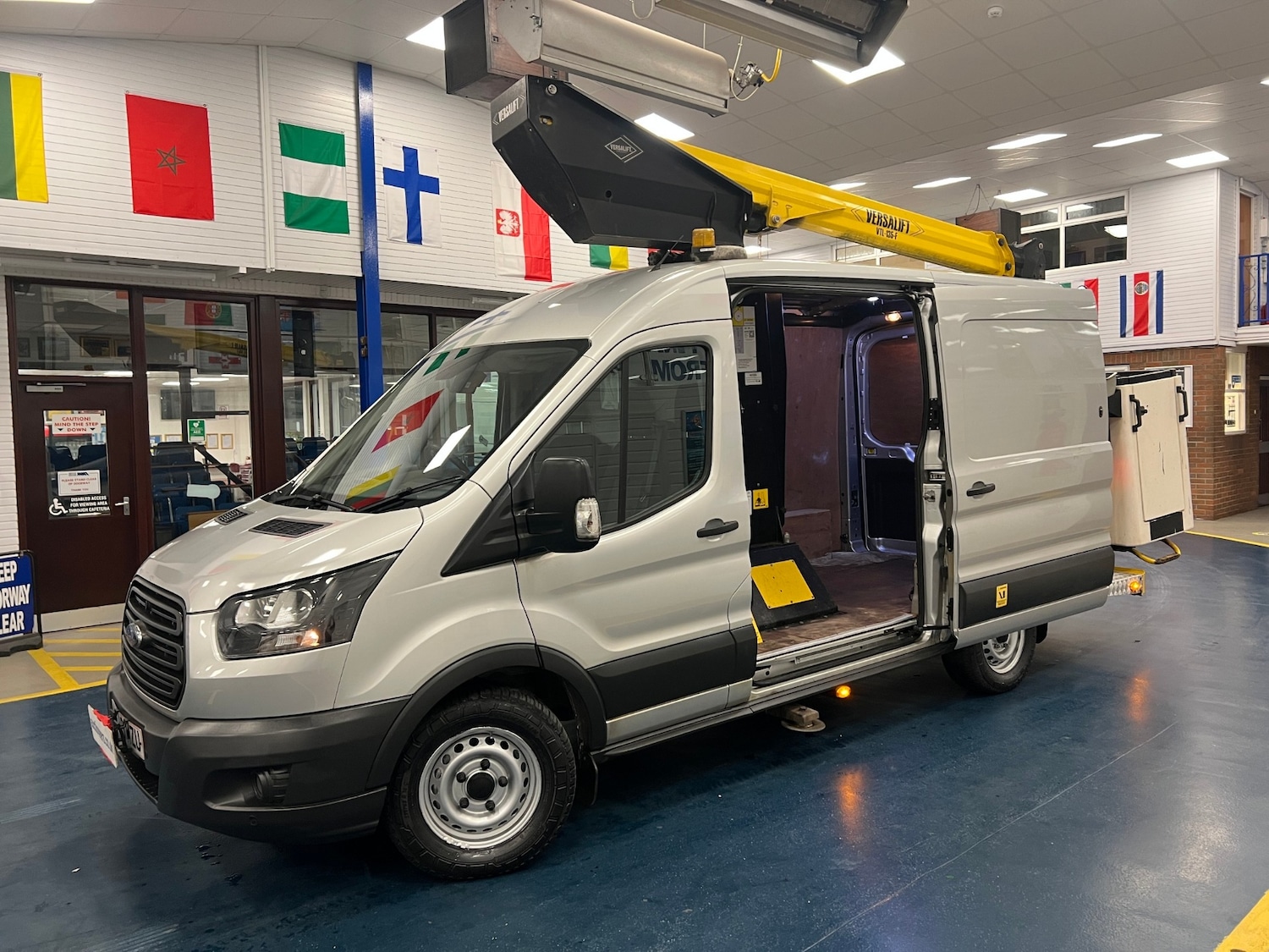 Used Ford Transit 2019 for sale - 76577383: Photo 6
