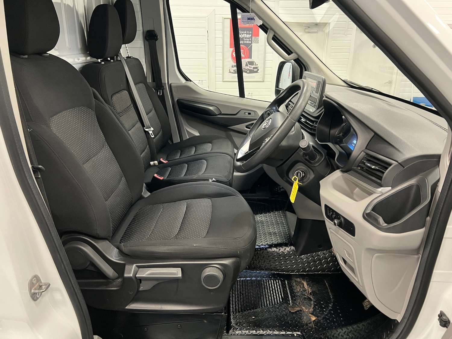 Used Maxus Deliver 9 2023 for sale - 76423721: Photo 15