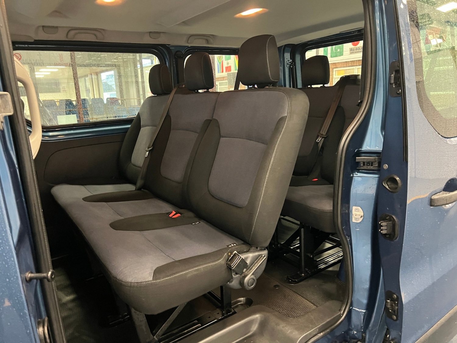 Used Vauxhall Vivaro 2017 for sale - 77459751: Photo 11