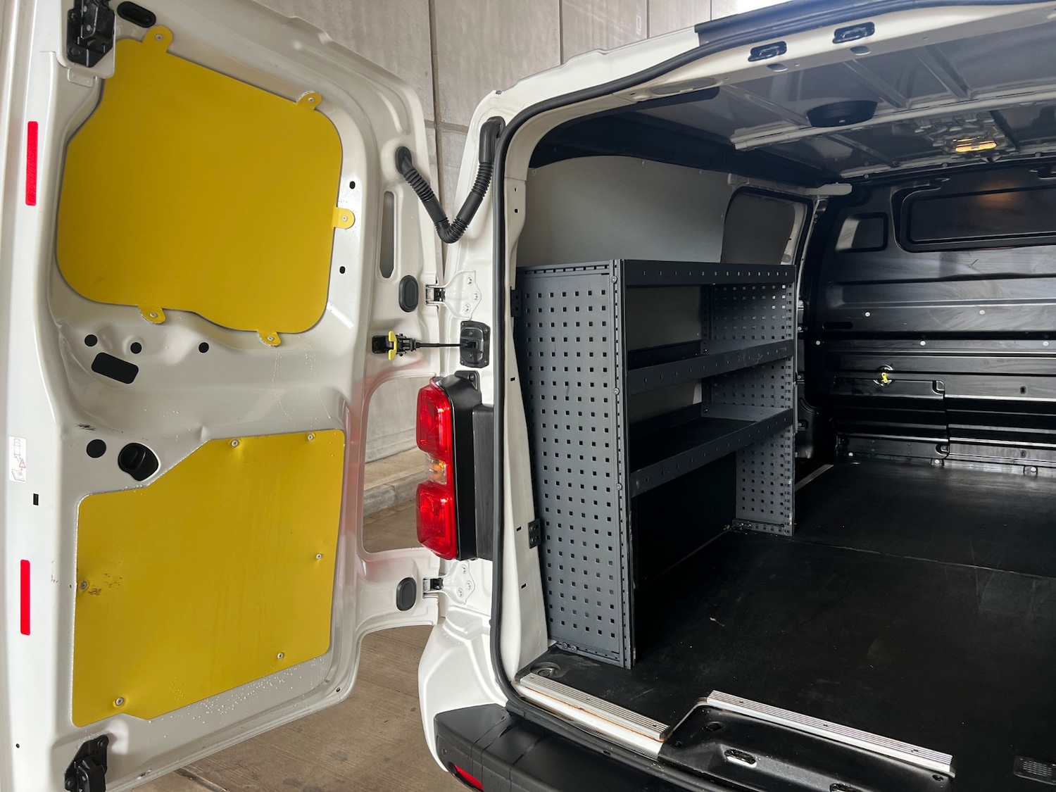 Used Vauxhall Vivaro 2021 for sale - 77459761: Photo 17