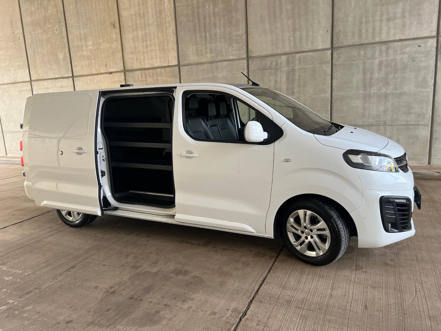 Used Vauxhall Vivaro 2021 for sale - 77459761: Photo 6