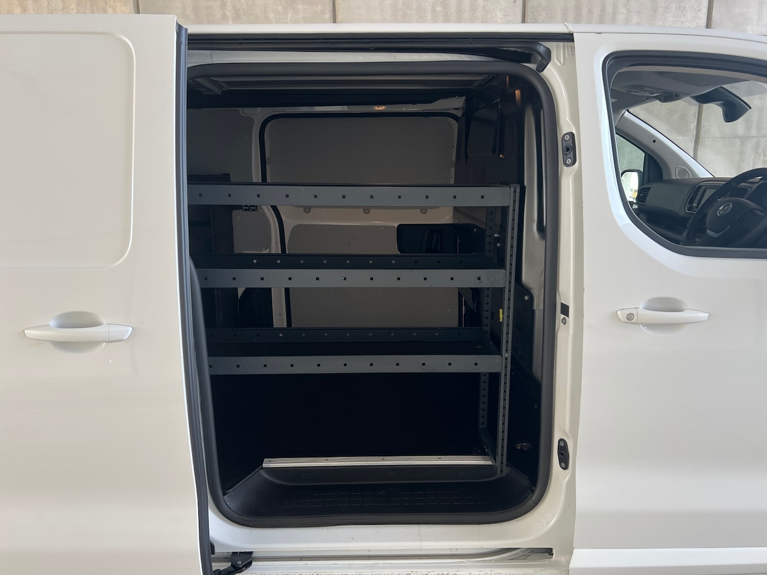 Used Vauxhall Vivaro 2021 for sale - 77459761: Photo 7