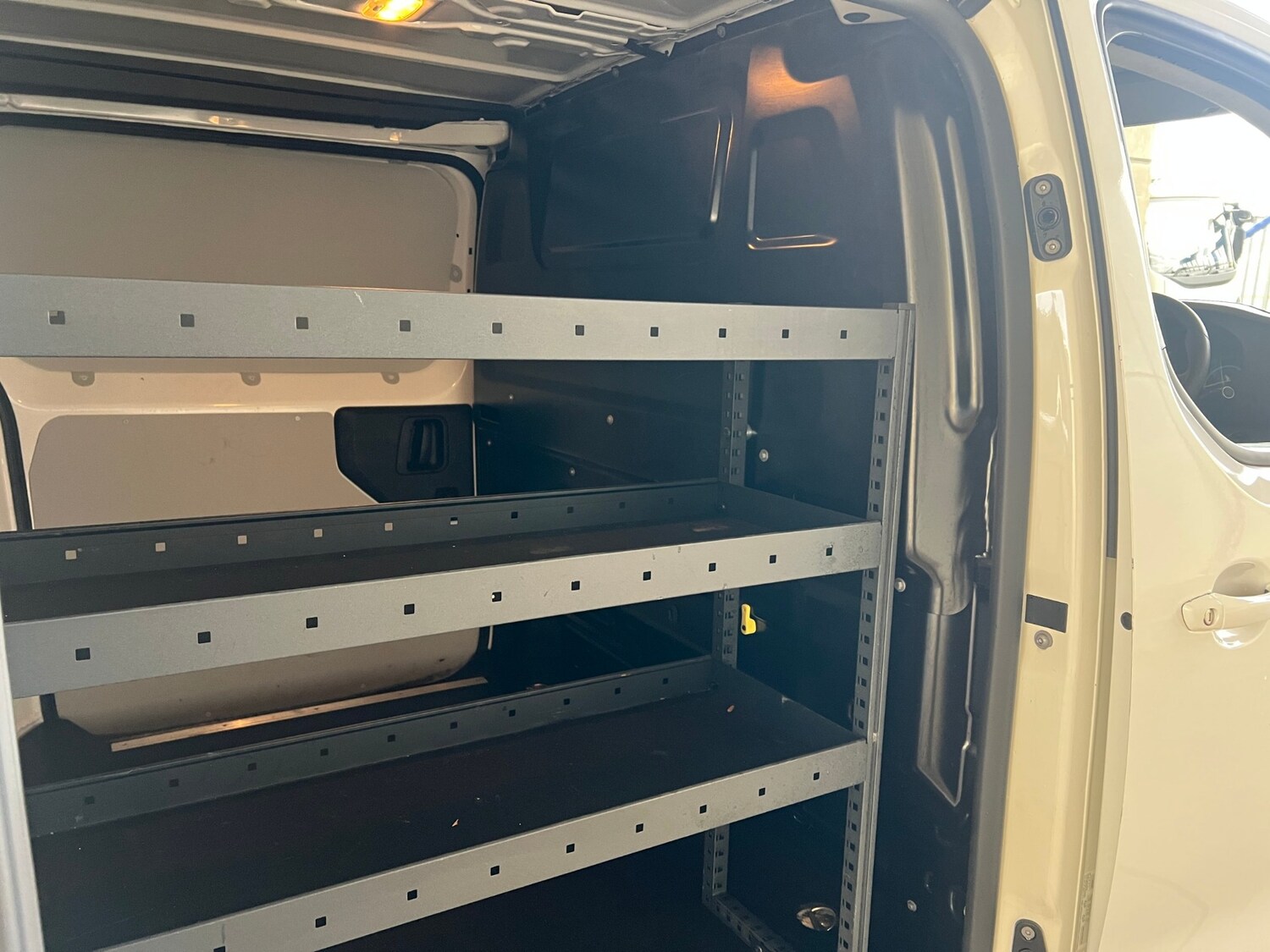 Used Vauxhall Vivaro 2021 for sale - 77459761: Photo 9