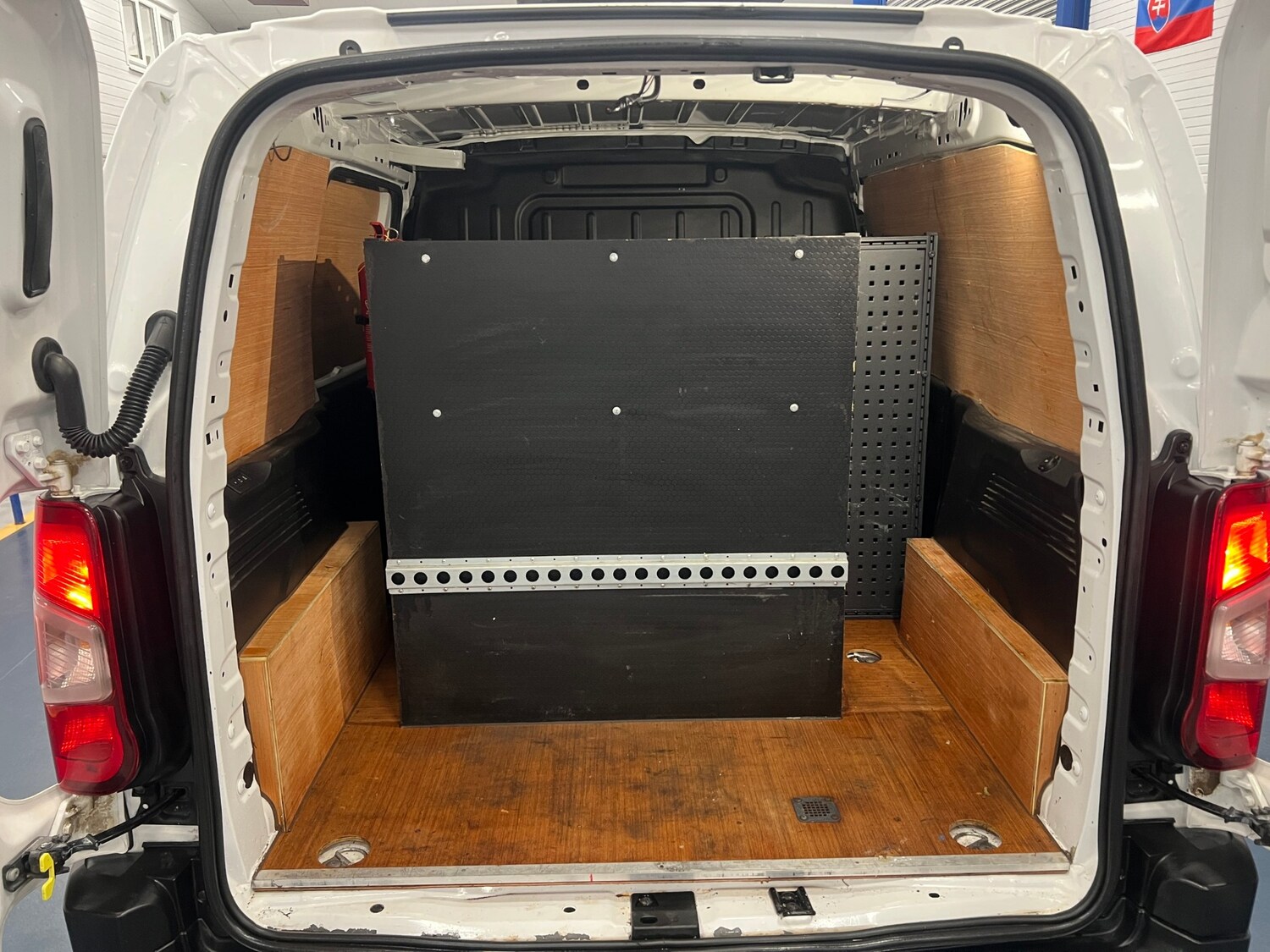 Used Peugeot Partner 2020 for sale - 77535475: Photo 10