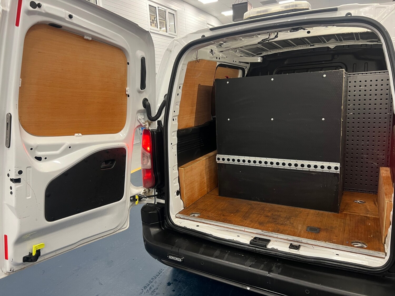 Used Peugeot Partner 2020 for sale - 77535475: Photo 12