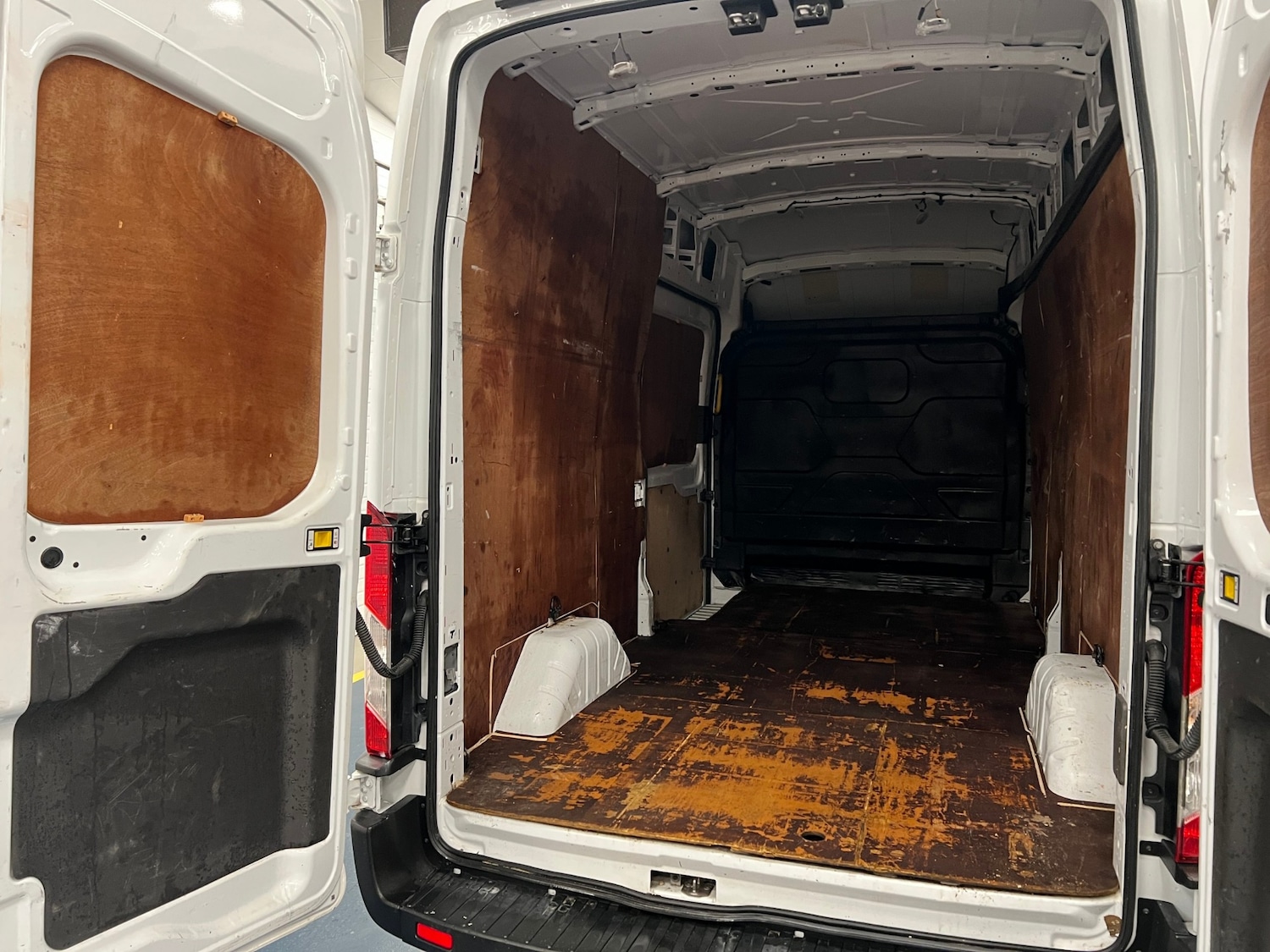 Used Ford Transit 2020 for sale - 76696584: Photo 12