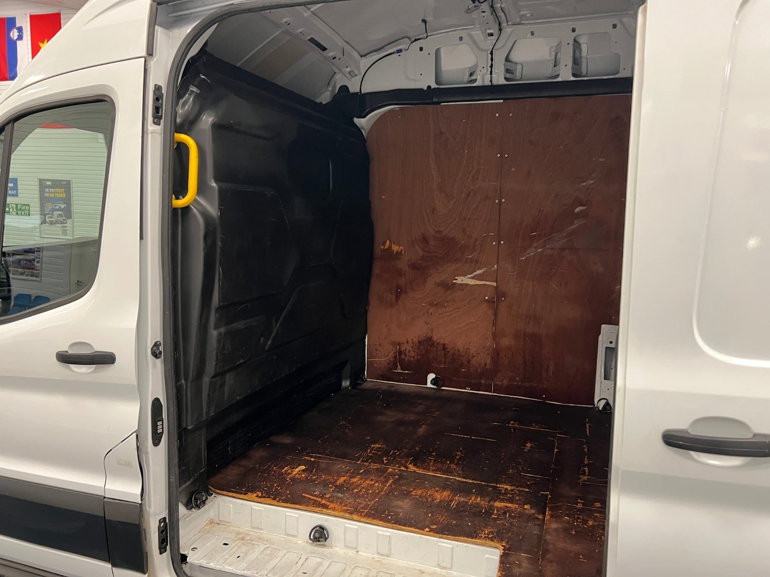 Used Ford Transit 2020 for sale - 76696584: Photo 8