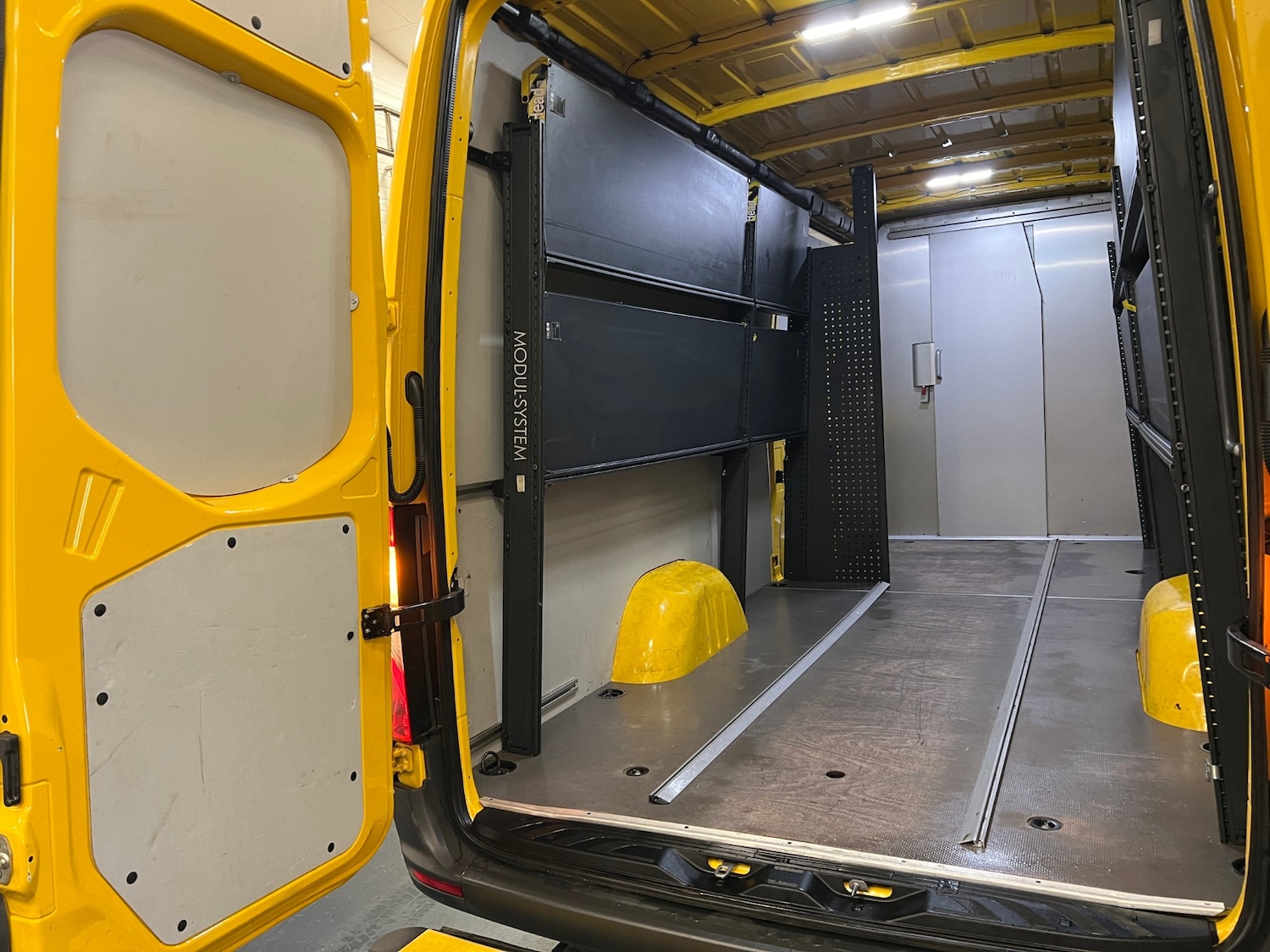 Used Mercedes-Benz Sprinter 2020 for sale - 77663513: Photo 15