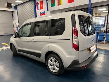 Used Ford Tourneo Connect 2013 for sale - 79344394: Photo