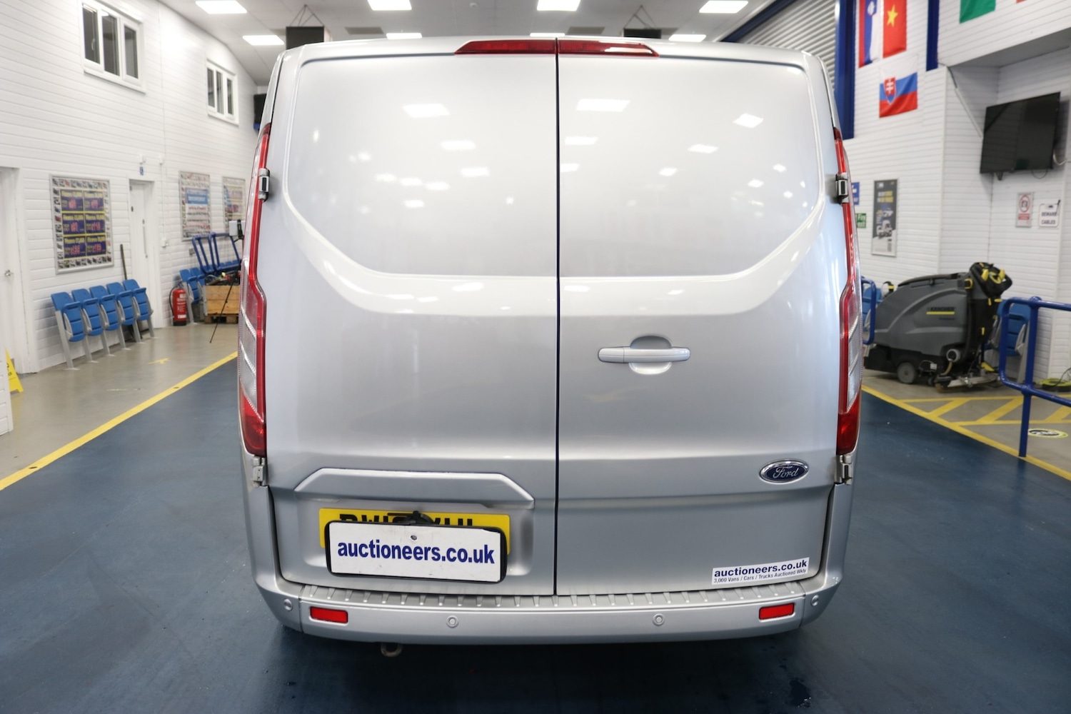 Used Ford Transit Custom 2019 for sale - 77125968: Photo 11