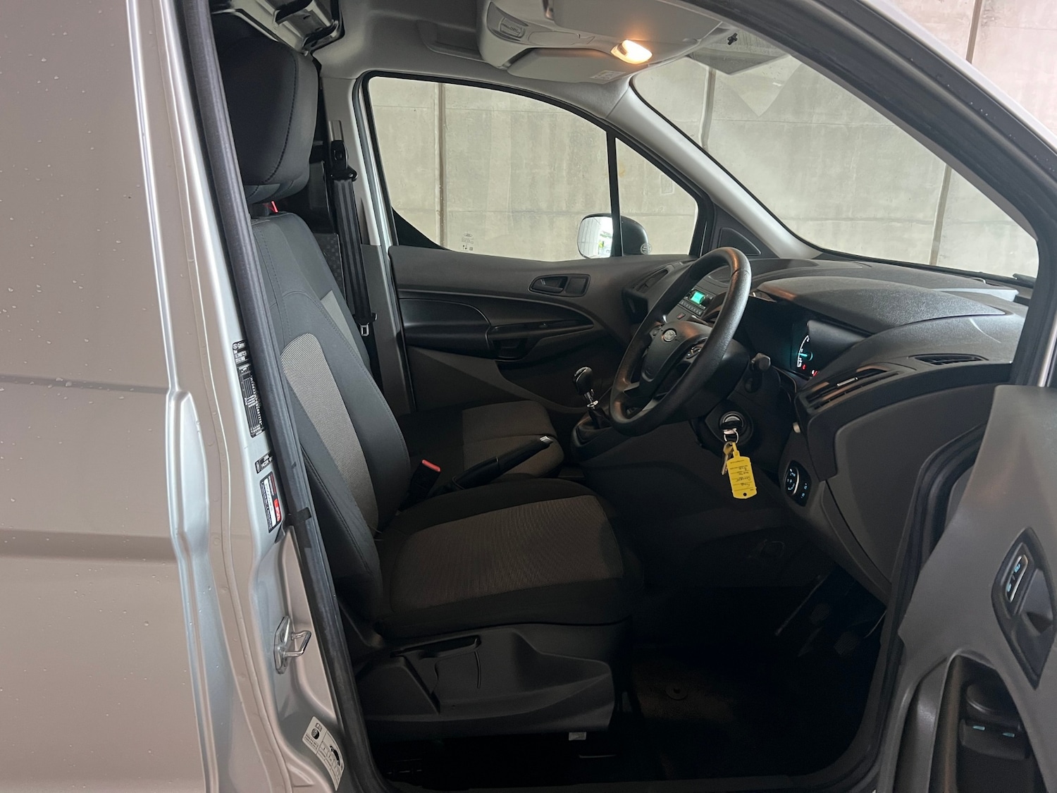 Used Ford Transit Connect 2020 for sale - 77326250: Photo 16