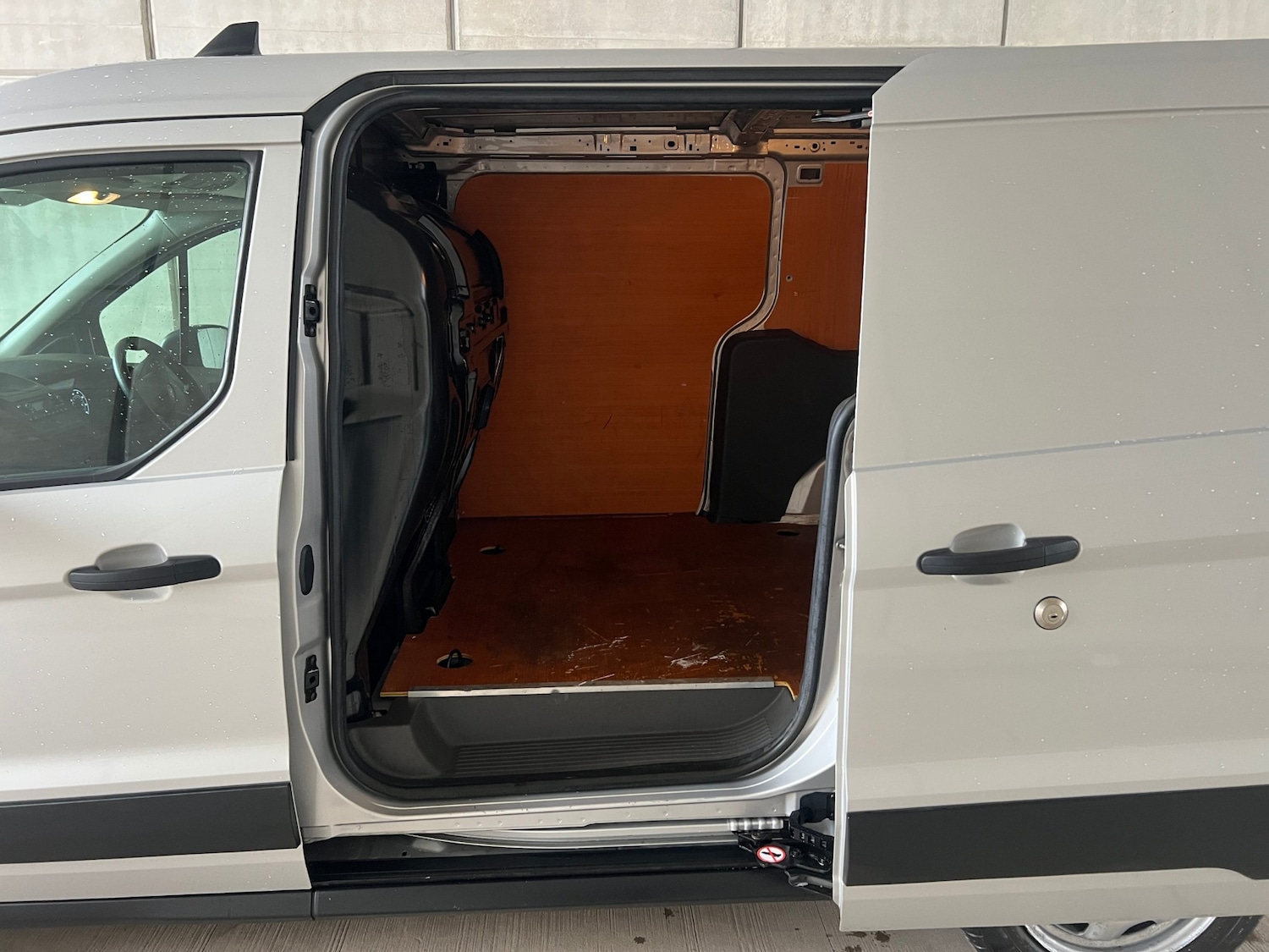 Used Ford Transit Connect 2020 for sale - 77326250: Photo 7