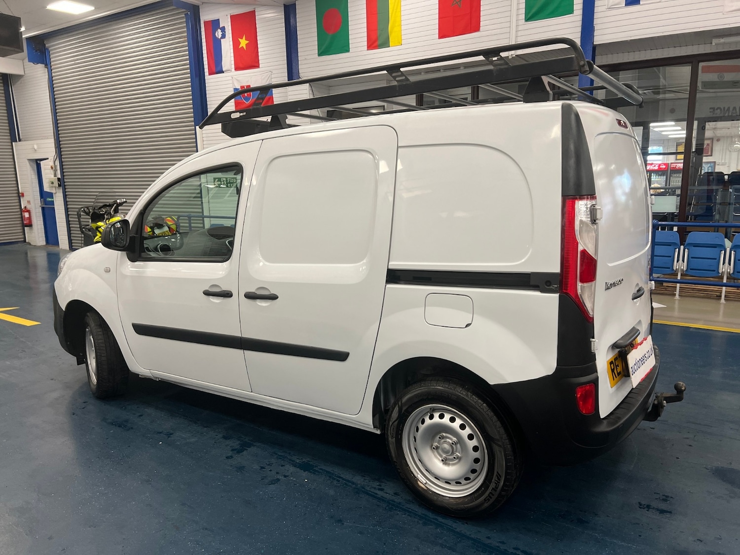 Used Renault Kangoo 2021 for sale - 76577330: Photo 4
