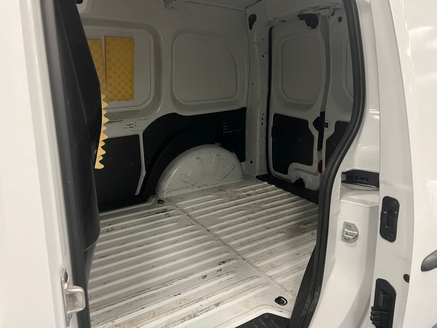 Used Renault Kangoo 2021 for sale - 76577330: Photo 7