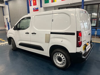 Used Citroen Berlingo 2023 for sale - 79547399: Photo
