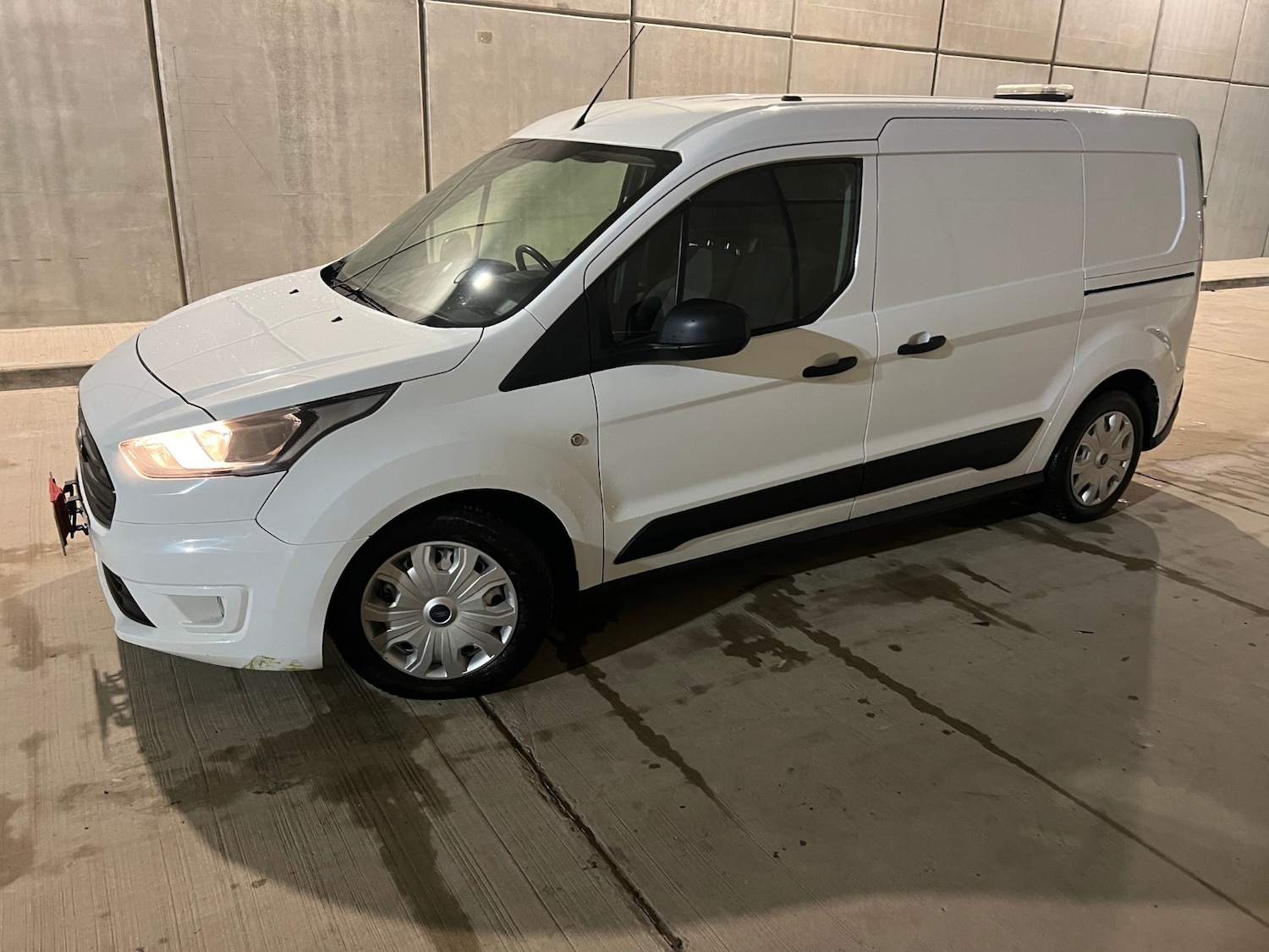 Used Ford Transit Connect 2020 for sale - 77375849: Photo 3