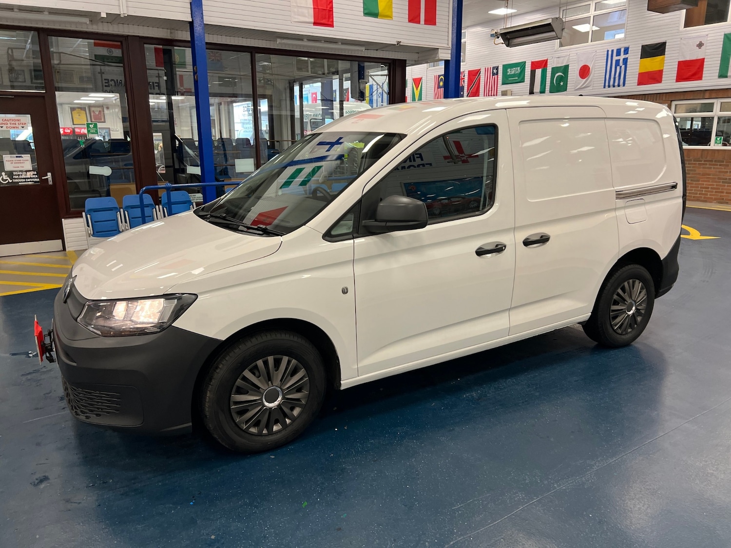 Used Volkswagen Caddy 2022 for sale - 76329948: Photo 3