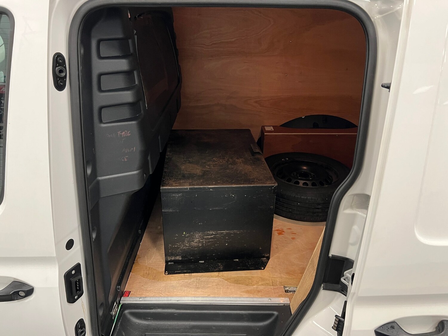 Used Volkswagen Caddy 2022 for sale - 76329948: Photo 6