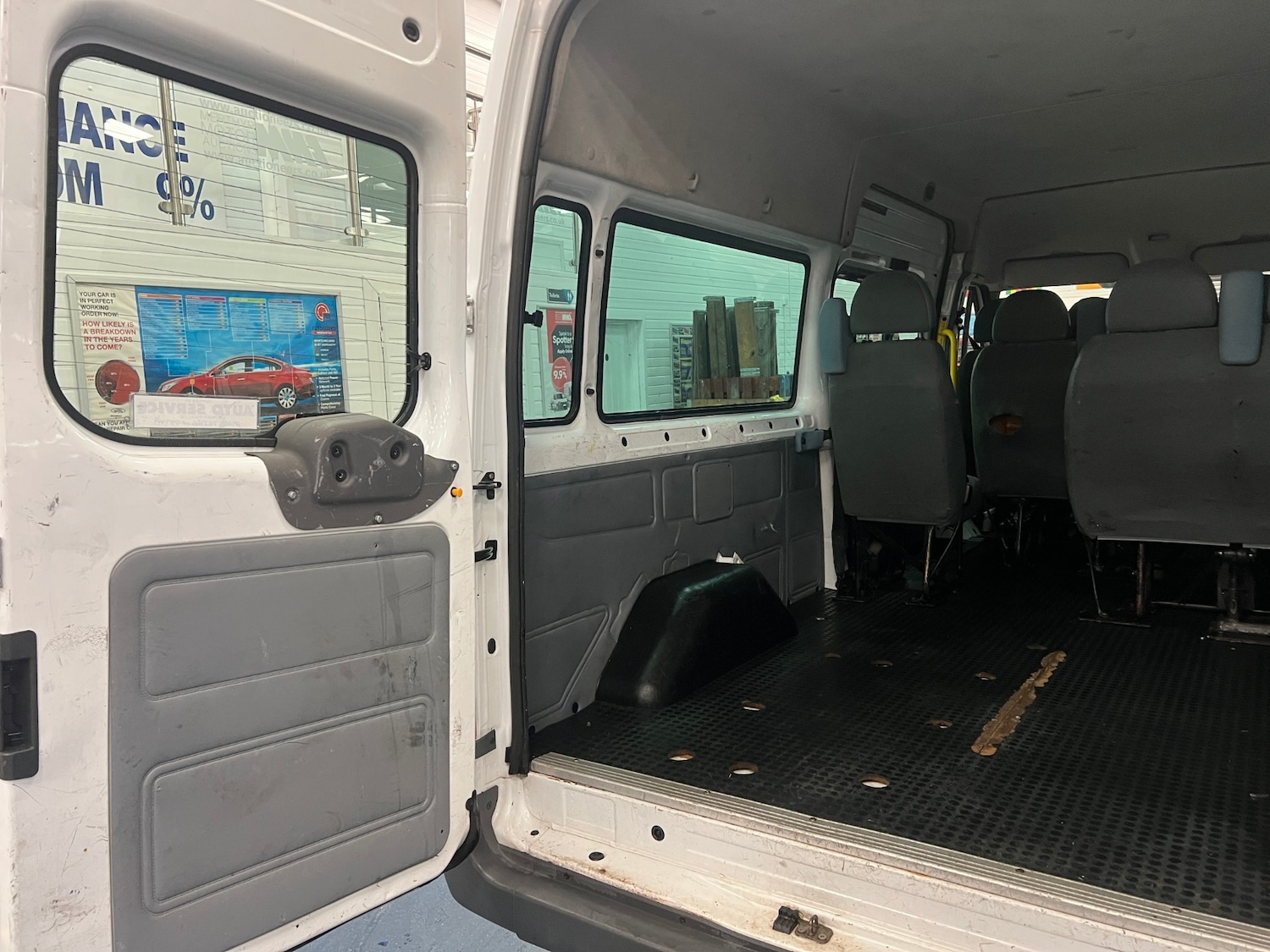 Used Ford Transit 2010 for sale - 76908187: Photo 14