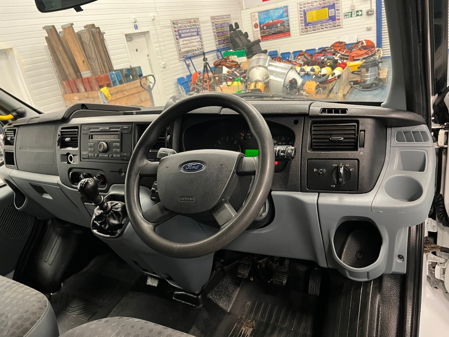 Used Ford Transit 2010 for sale - 76908187: Photo 18