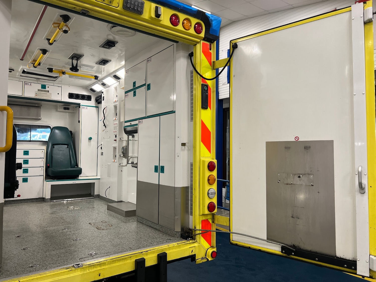 Used Mercedes-Benz Sprinter 2015 for sale - 77125088: Photo 15