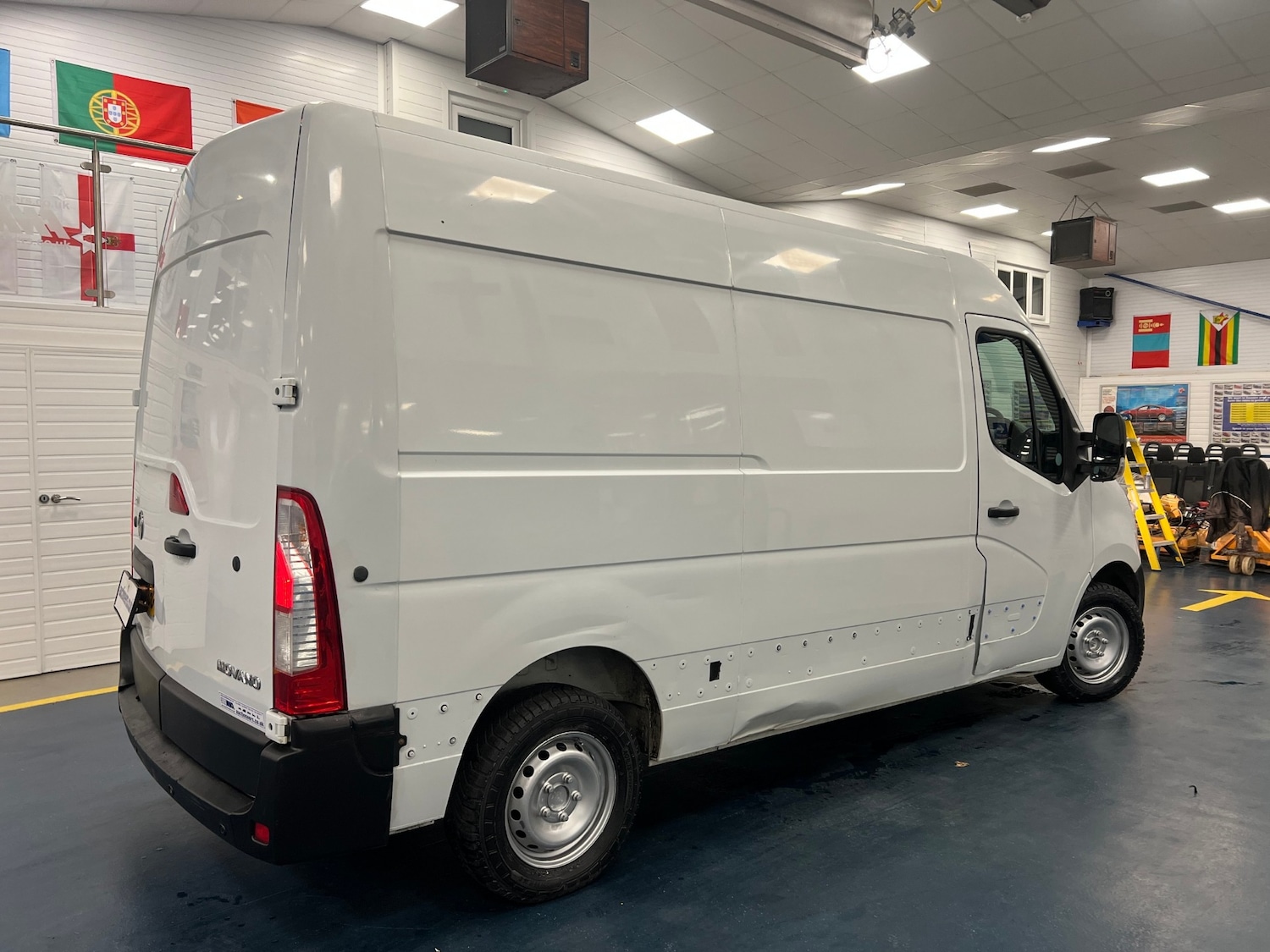 Used Vauxhall Movano 2015 for sale - 76195890: Photo 5