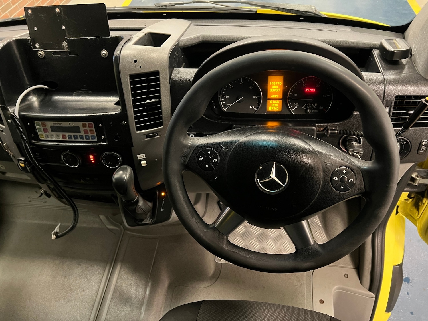 Used Mercedes-Benz Sprinter 2015 for sale - 77337041: Photo 14