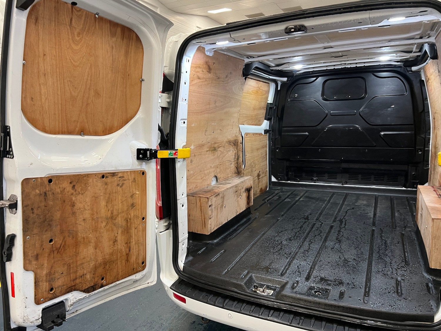 Used Ford Transit Custom 2021 for sale - 76971168: Photo 13