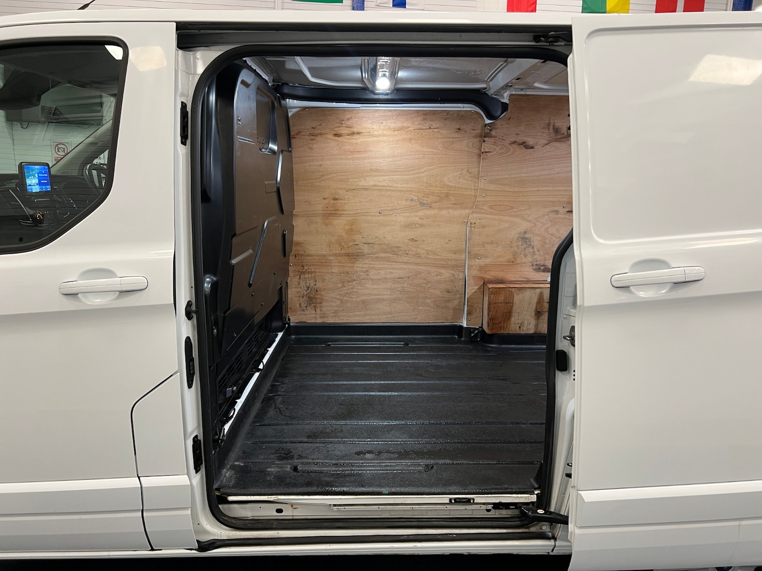 Used Ford Transit Custom 2021 for sale - 76971168: Photo 7