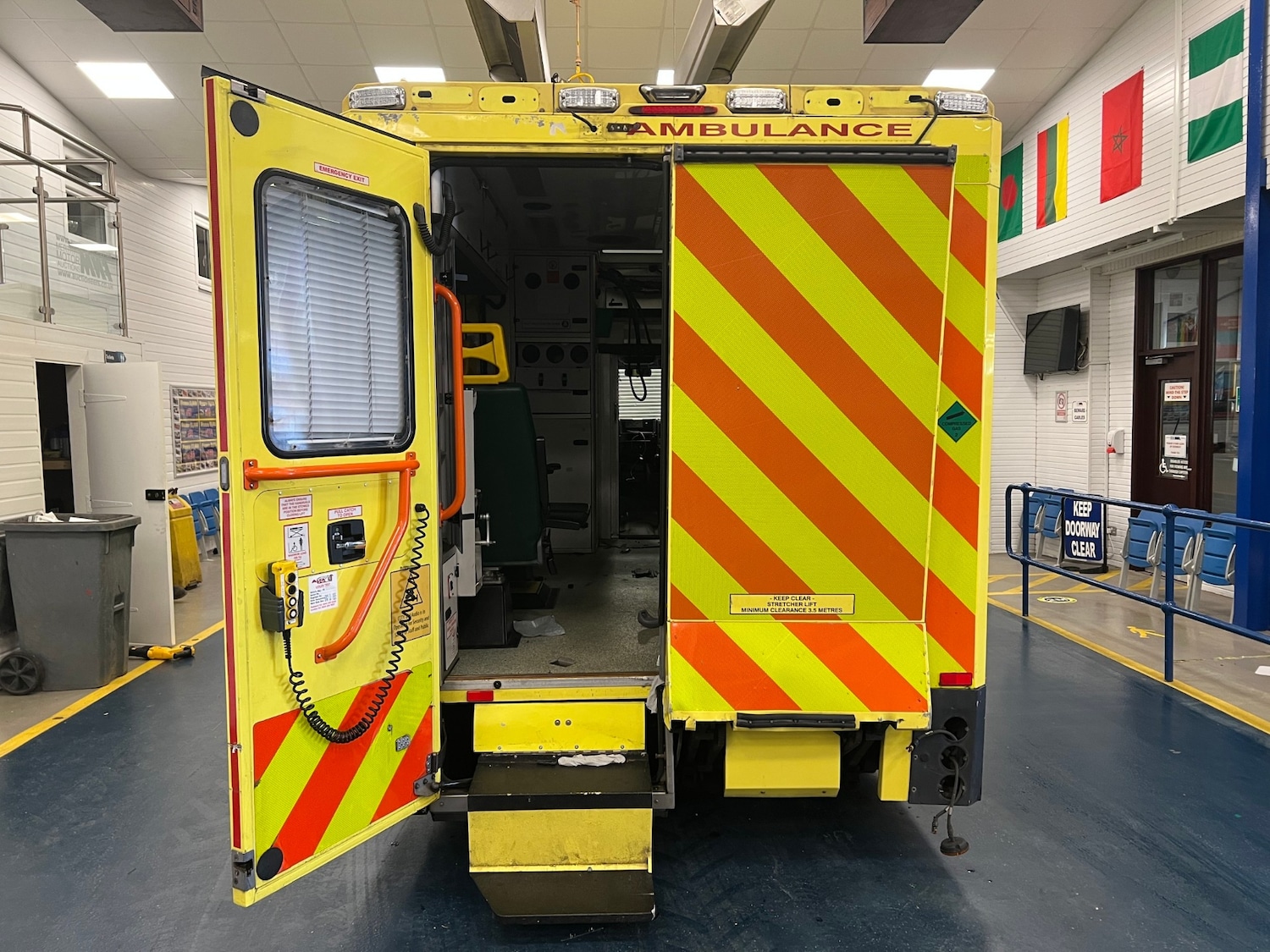 Used Mercedes-Benz Sprinter 2015 for sale - 77337264: Photo 8