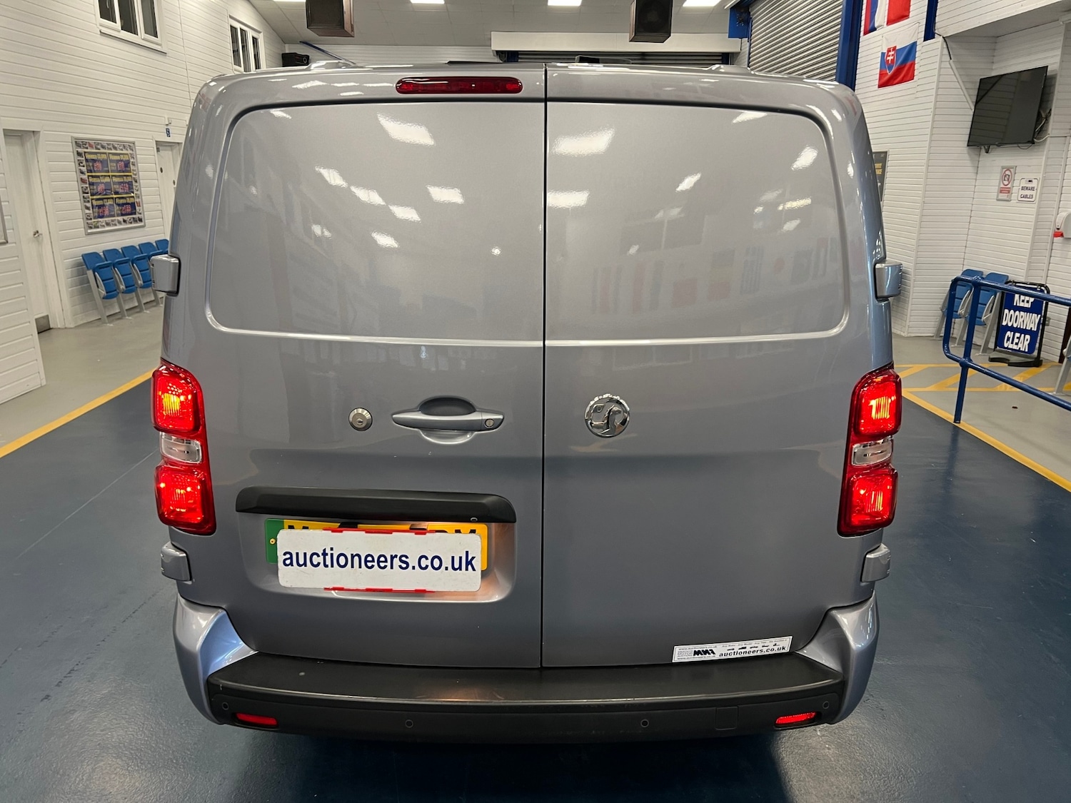 Used Vauxhall Vivaro 2022 for sale - 78176855: Photo 11