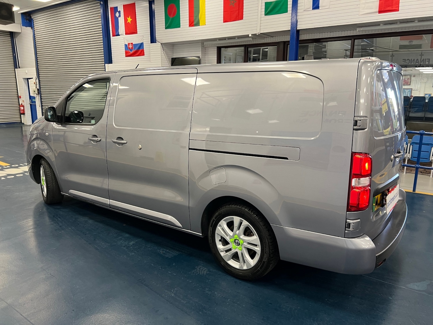 Used Vauxhall Vivaro 2022 for sale - 78176855: Photo 5