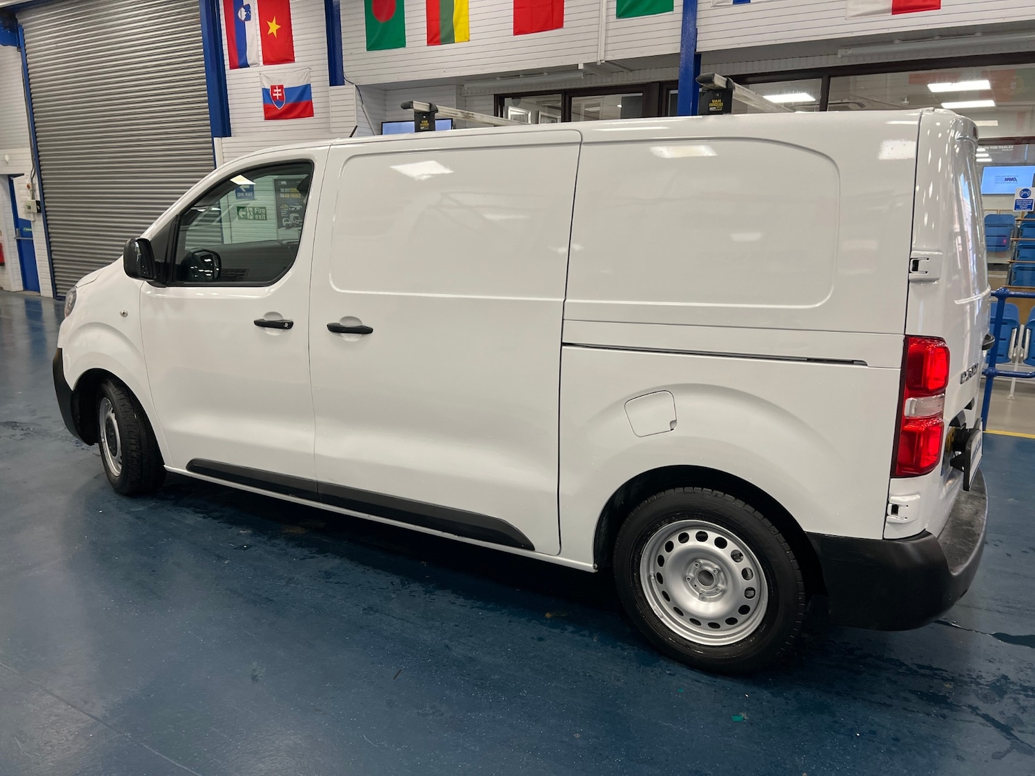 Used Peugeot Expert 2019 for sale - 76362868: Photo 4