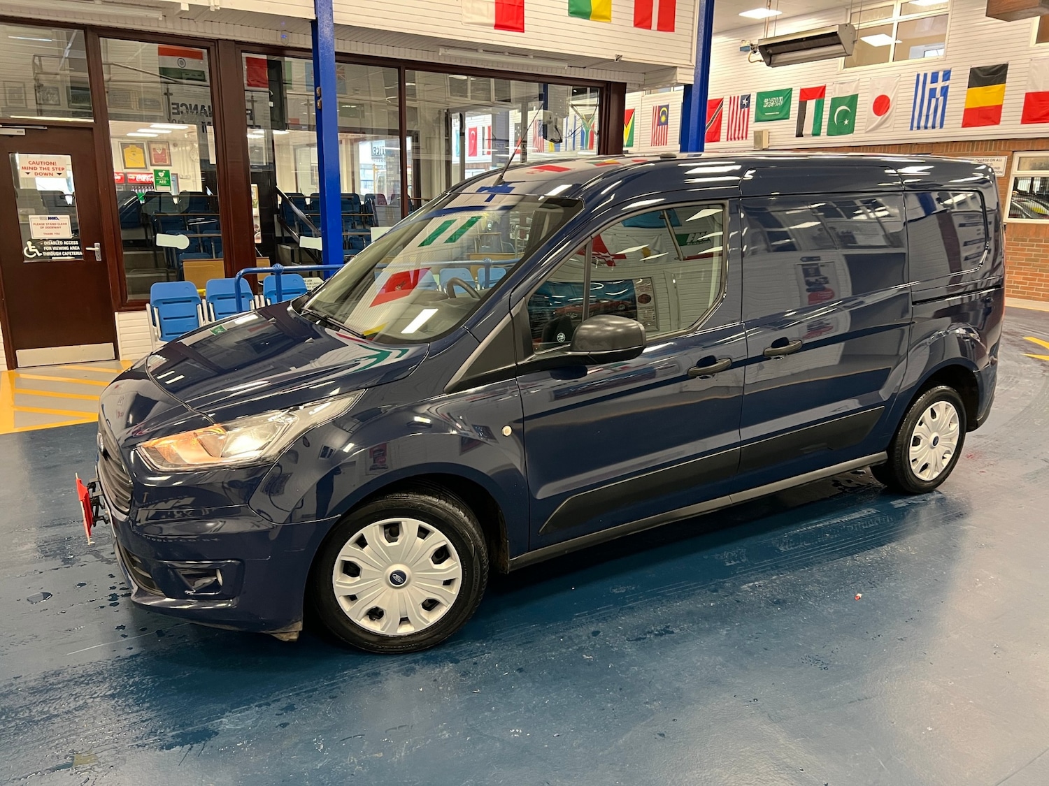 Used Ford Transit Connect 2018 for sale - 77528138: Photo 3